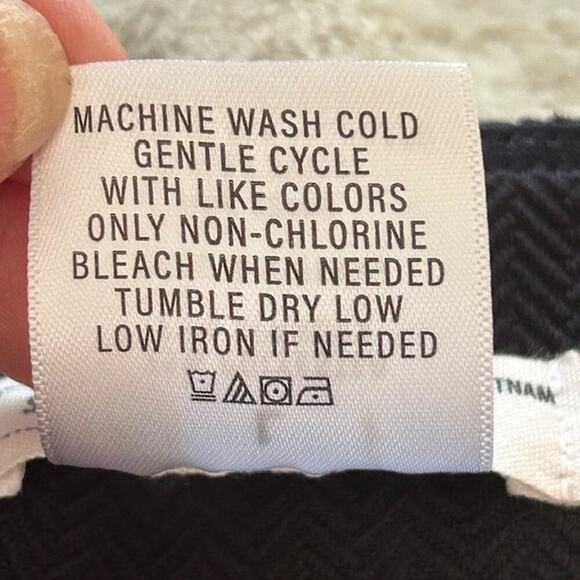 Spring + Mercer Ankle Length Textured Pull on Pants Black Jacquard size Large - Picture 6 of 6